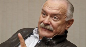 Хороший мужик, веселий: Міхалков підтримав Зеленського у передвиборчих перегонах