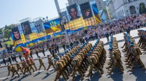 «Наш парад 2019». Неофициальный военный марш вместо отмененного парада