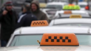 На Київщині таксист поставив на місце фанатку Путіна з Донецька