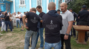 На Винничине попы РПЦ вместе с «титушками» покалечили украинского священника
