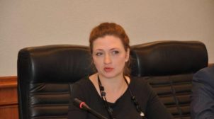 Коробкова заявила, что ее выгнали из «Слуги народа» из-за принципиальной позиции по Приватбанку