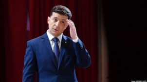 Зеленский хочет разрешить Донбассу использовать русский язык