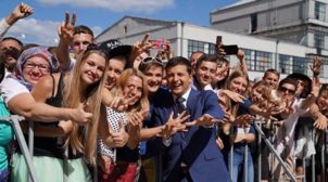 У украинцев спросили, почему они проголосовали за Зеленского. РЕЗУЛЬТАТЫ ОПРОСА