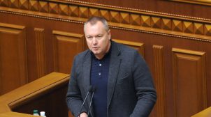 В Украину вернулся скандальный депутат, который предлагал передать Крым России