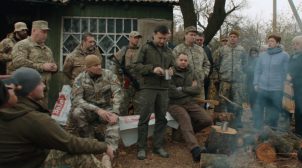 На Донбассе обстреляли добровольцев, с которыми говорил Зеленский