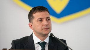 Зеленский спрашивал у Пенса: «Когда мы получим наши деньги»