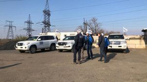 Депутат Госдумы РФ «проинспектировал» разведение войск в Золотом. ВИДЕО