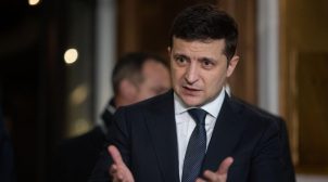 «Обстрелов стало меньше»: Зеленский увидел прогресс в ситуации на Донбассе