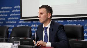 Труба подал в суд на Зеленского
