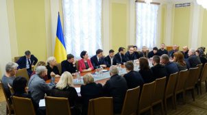 Зеленский на встрече с родственниками погибших заявил, что от Ирана потребуют компенсацию