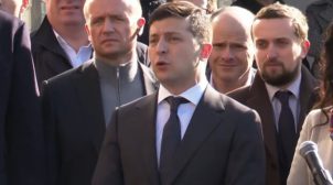 На Зеленского подал в суд майор, которого он обозвал «треплом»