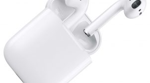 (Укр) Чем хороши беспроводные наушники Apple AirPods