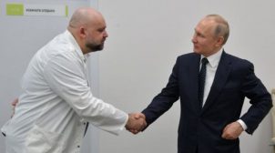 У врача, который без защиты контактировал с Путиным, диагностировали коронавирус