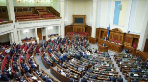 «Слуга народу» готує закон, який ліквідує українську мову як державну, — Смолій
