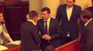 “Все брату розповім”: у мережі висміяли “погрози” Зеленського депутату Гончаренку в Раді. ВІДЕО