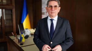 Глава Минздрава Емец требует ввести чрезвычайное положение по всей Украине