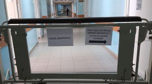 «Власть нас бросила» : украинские врачи взбунтовались из-за того, что им не дают средств защиты