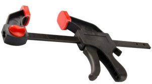 Струбцина универсальная – незаменимый помощник мастера
