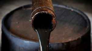 Российская нефть вслед за американской ушла в минус