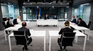 Порошенко зустрівся з послами Балтії та Скандинавії в Україні