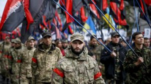 «Правый сектор» объявил мобилизацию и готовится к бою