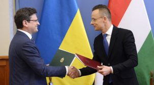 Зеленский начал делить Украину- власть уступила Закарпатье Венгрии