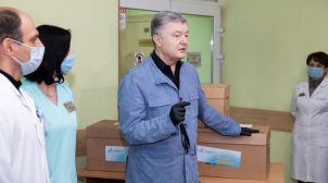 Фонд Порошенко бесплатно протестует винницких медиков и учителей на антитела к коронавируса