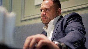 Рятують рейтинги: Єрмак пообіцяв РФ “зрушення” по Донбасу за обмін полоненими,- блогер