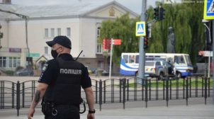 Заложница в луцком автобусе дозвонилась сыну, чтобы передать требования террориста. АУДИО Заложница в луцком автобусе дозвонилась сыну, чтобы передать требования террориста. АУДИО