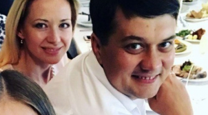 Разумков лукавит, что не имел интереса в работе ломбардов во время карантина