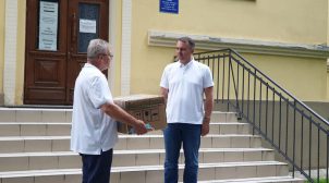 Партия «ЕС» передала высокоточные ИХЛА-тесты львовским больницам Партия «ЕС» передала высокоточные ИХЛА-тесты львовским больницам