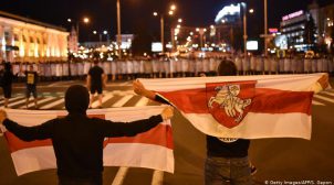 У кількох містах Білорусі силовики опустили щити,- ЗМІ