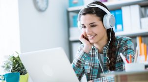 Стоит ли учить английский по скайпу