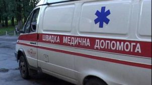 В Луцке в подъезде нашли мертвого мужчину. ФОТО В Луцке в подъезде нашли мертвого мужчину. ФОТО