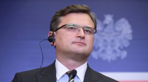 Кулеба: Україні потрібно ввести подвійне громадянство