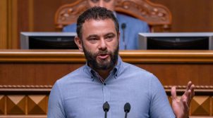 В «Слуге народа» собрали более 180 голосов за исключение Дубинского