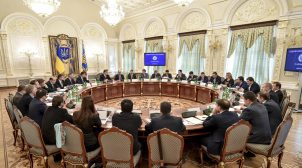 Зеленский внес изменения в состав Нацсовета реформ