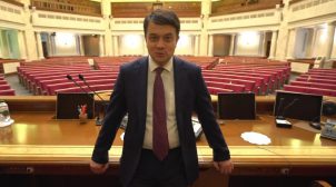 Разумков виправдовується щодо фінансування свого пафосного ролика. ВІДЕО