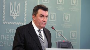 Данилов прокомментировал начало работы нового канала Медведчука