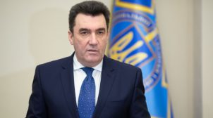 Данилов иронично высказался о быстром блокировании нового телеканала Медведчука