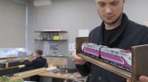 Киевские мастера создают один из крупнейших макетов Украины «в миниатюре». ФОТО
