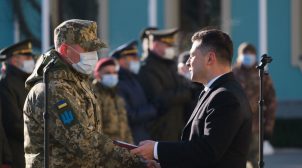 Зеленський розширив перелік військових посад, на які він призначатиме особисто