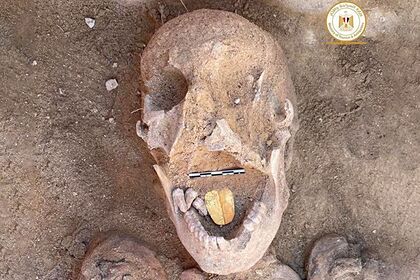 У Єгипті археологи знайшли мумію з золотим язиком