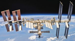 США запретили российским космонавтам сверлить дырку на МКС