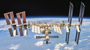 На МКС зафиксировали продолжение утечки воздуха после заделки трещин