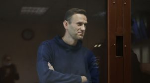 Российского оппозиционера Навального переводят из колонии в больницу