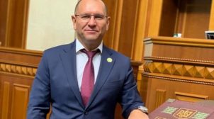 “Слуга” Шевченко посварився з журналістом через Гітлера