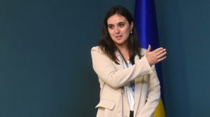 Мендель призвала «учить грамматику» борцам за украинский язык