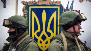 Почти каждый второй украинец считает, что Россия нападет на Украину