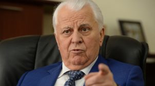 Кравчук запропонував “дати Путіну під дих”